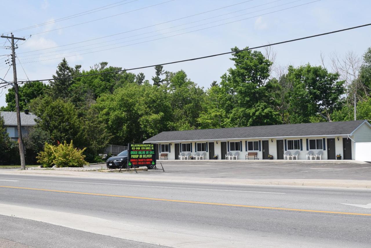 Knights Inn Arnprior Exterior foto